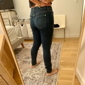 7 for All Mankind - the High Waist Skinny Jean - b(air) soft - dark blue - sz 30
